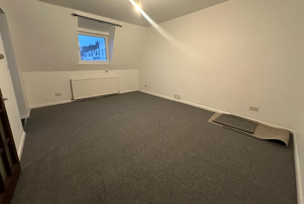St. LeonardsOnSea Studio Flat, Warrior Square, TN37 To Rent Now