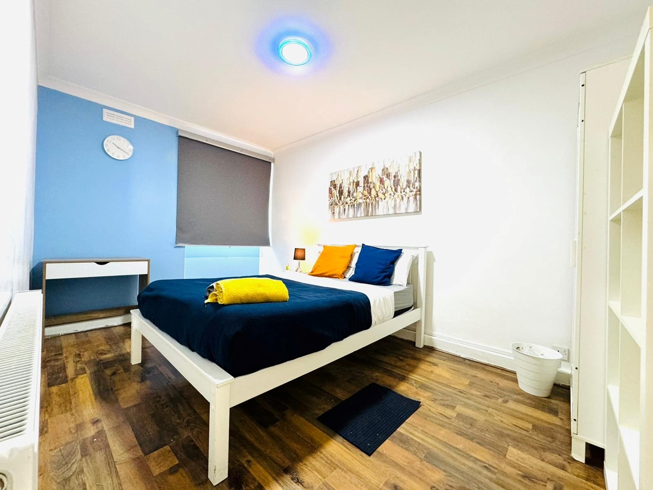 Tower Hamlets Room in a Shared Flat, Limehouse, E1 To Rent Now for