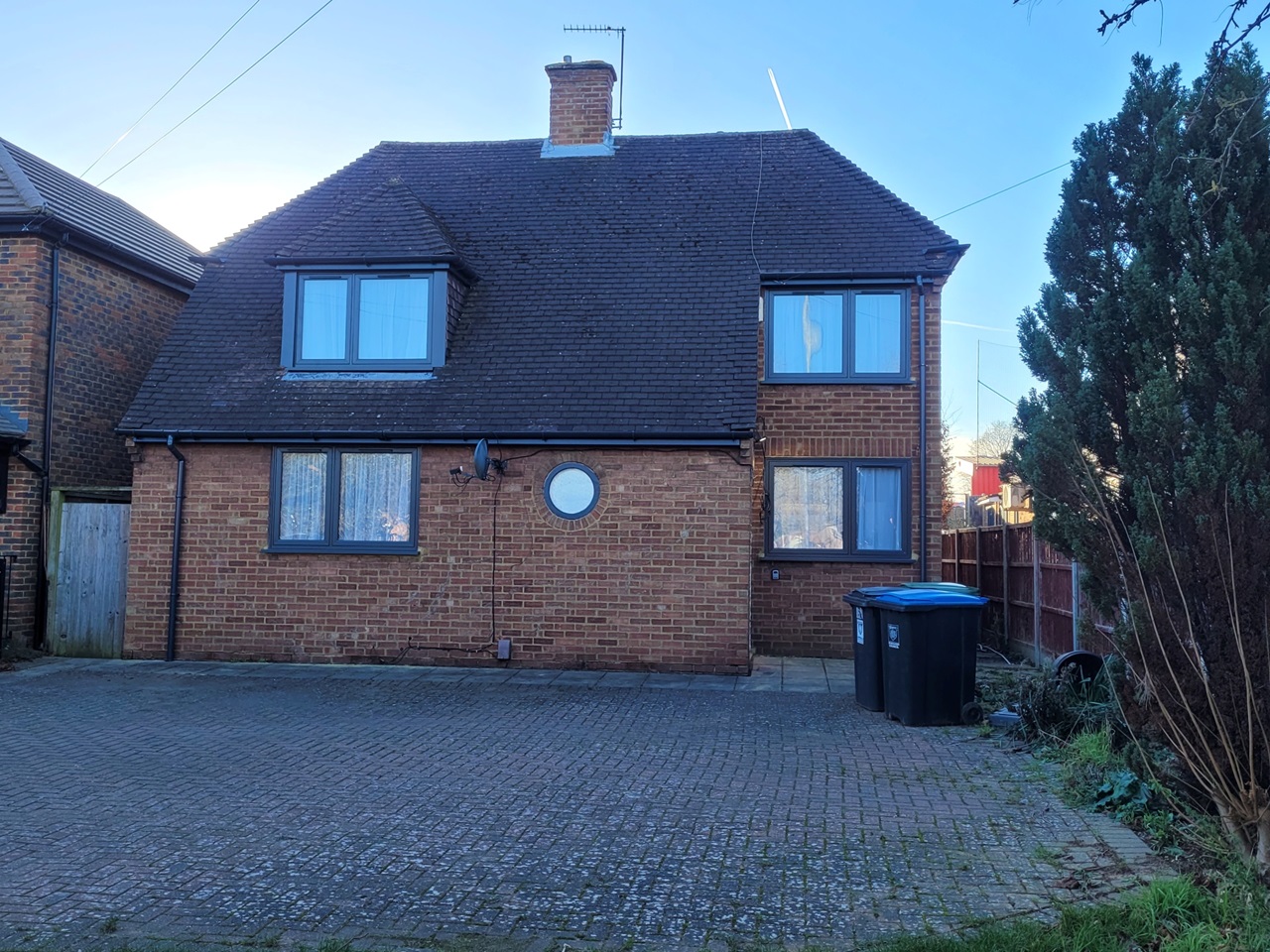 Hemel Hempstead 2 Bed Flat, Leverstock Green Road, HP2 To Rent Now