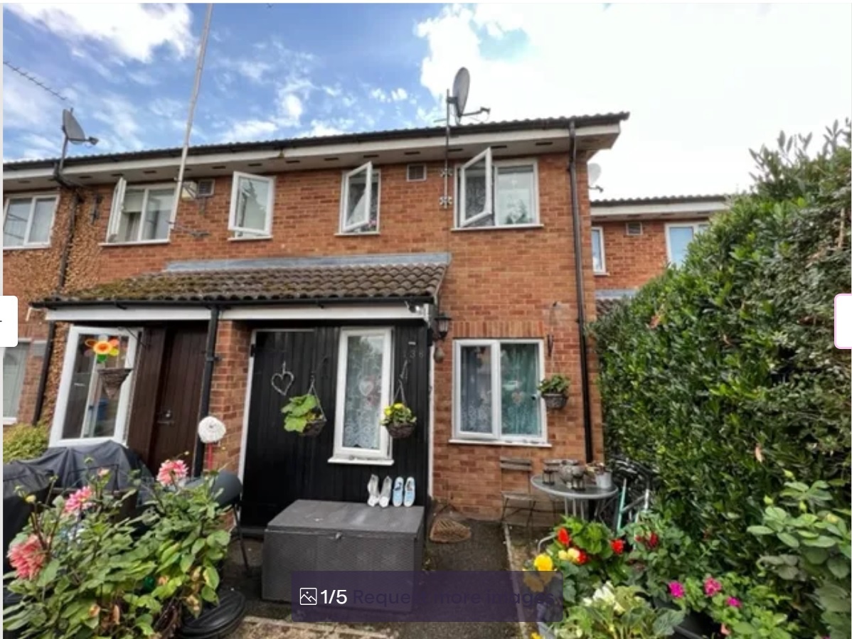 Slough 1 Bed Terraced House, Penn Road, SL3 To Rent Now for £1,100.00 p/m