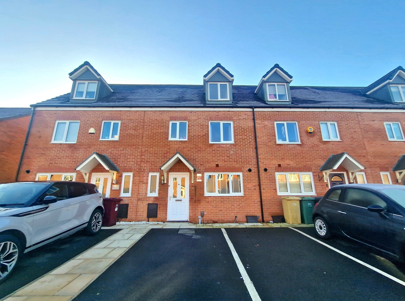 Lostock, Bolton 4 Bed Terraced House, Sky Lark Close, BL6 To Rent