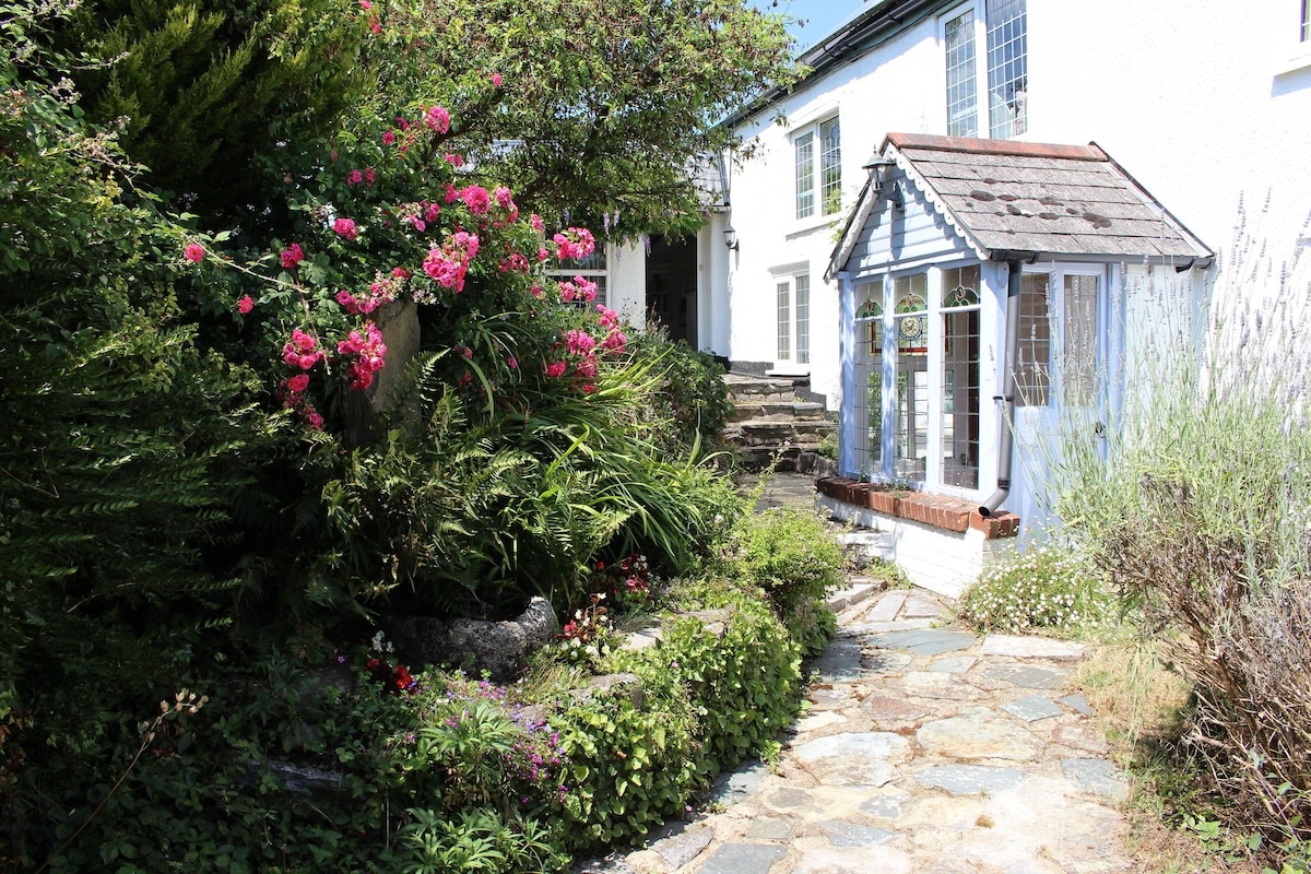 Totnes 5 Bed Detached House, Totnes, TQ9 To Rent Now for £2,850.00 p/m