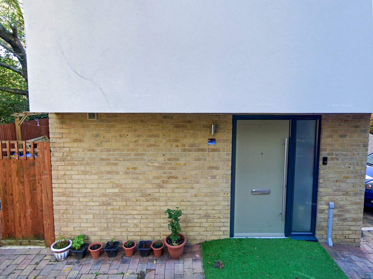 Chelmsford 2 Bed Terraced House, Hardy Close, CM1 To Rent Now for £