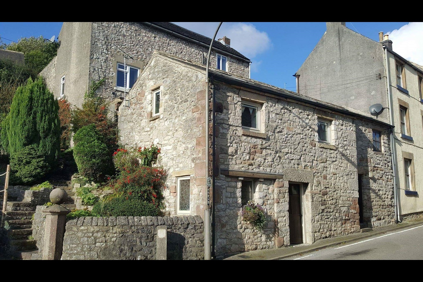 Matlock 1 Bed End Terrace, Main Street, DE4 To Rent Now for £600.00 p/m