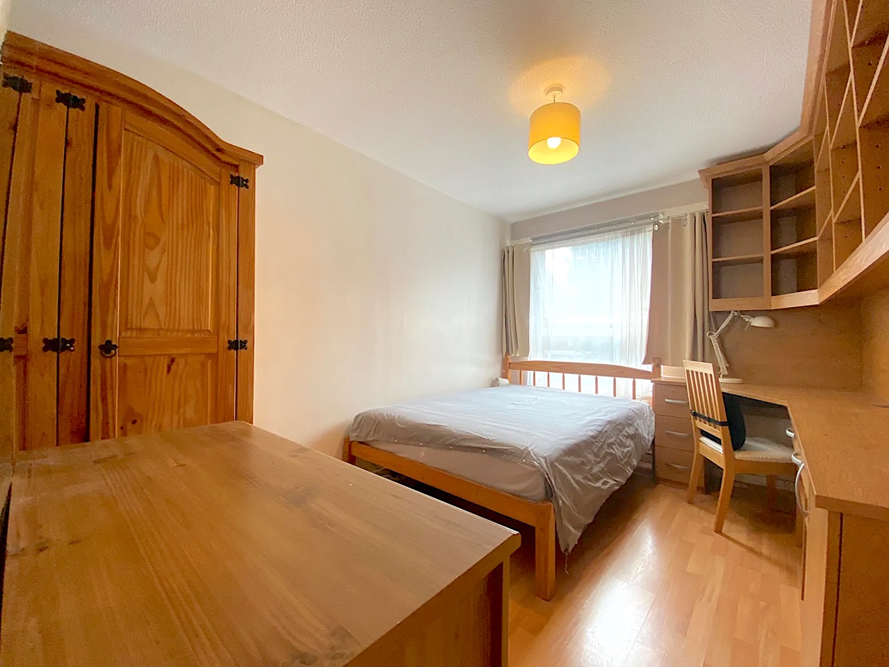 London Room in a Shared Flat, Castleford Court, NW8 To Rent Now for