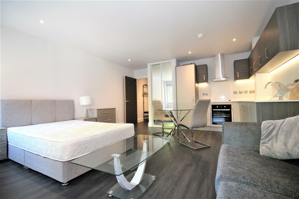 Leicester Studio Flat, Aria Apartments, LE1 To Rent Now for £825.00 p/m