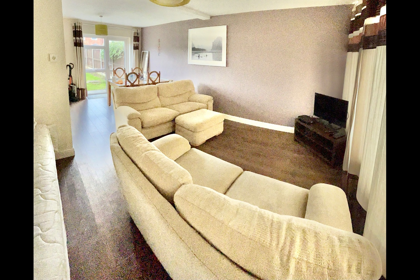 Bedford 3 Bed Detached House, Whitworth Way, MK45 To Rent Now for £