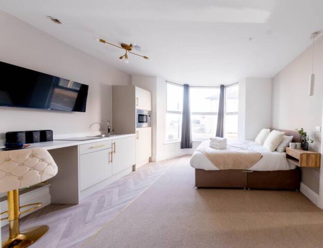 Redcar 1 Bed Flat, West Terrace, TS10 To Rent Now for £2,200.00 p/m