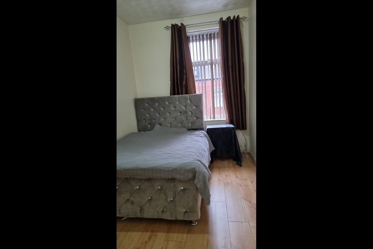 Oldham Room in a Shared House, Brompton Street, OL4 To Rent Now for