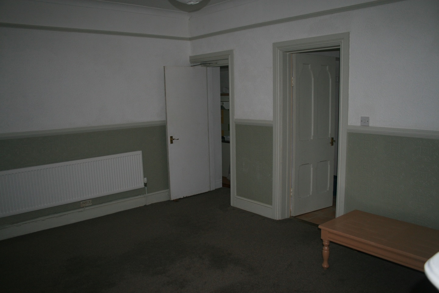 Holyhead 1 Bed Flat, Jade Apartments, LL65 To Rent Now for £450.00 p/m
