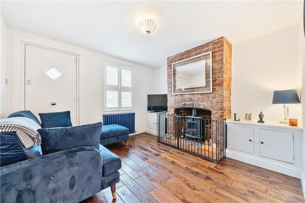 Eynsford, Dartford 2 Bed Terraced House, Willow Terrace, DA4 To