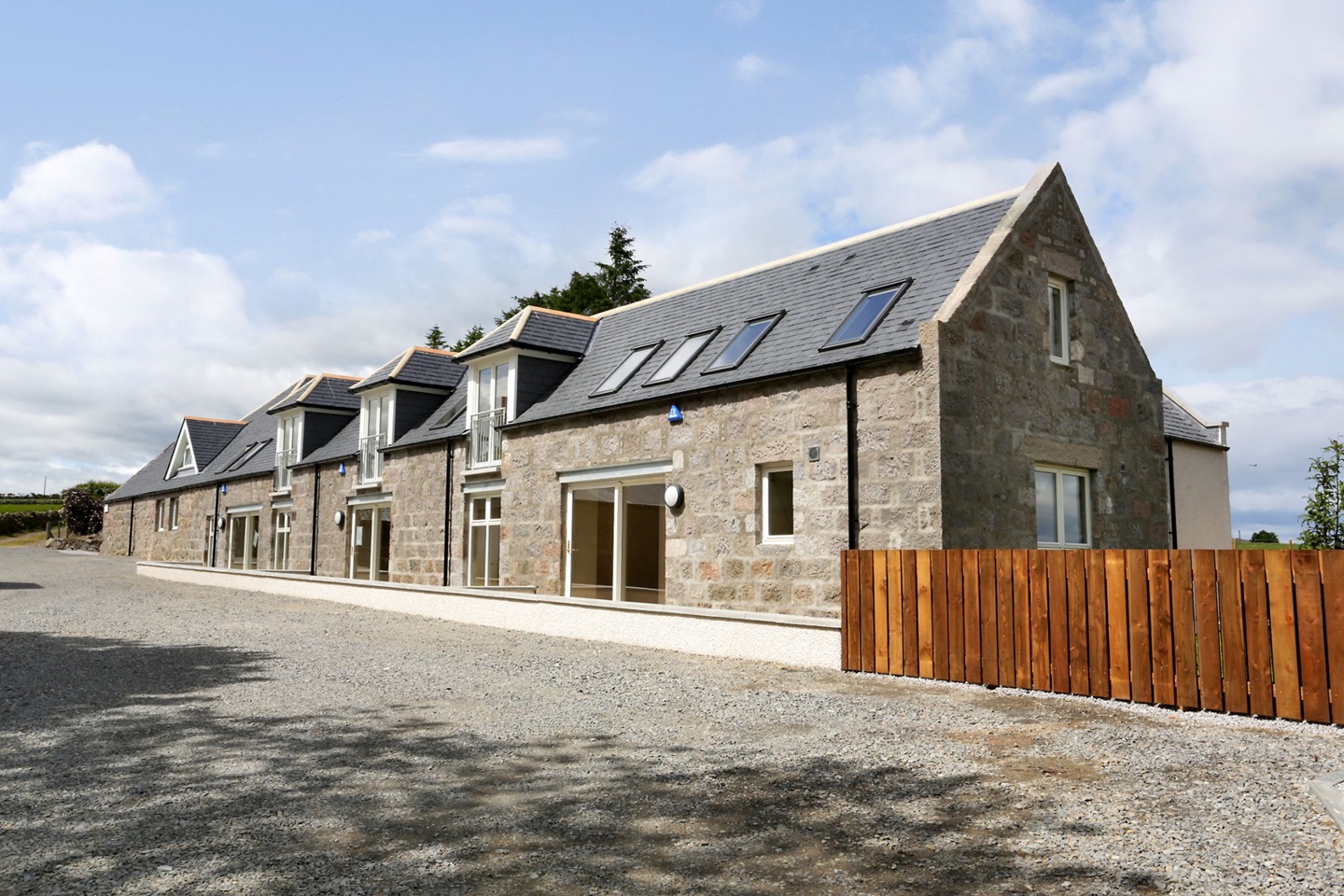 Aberdeen 3 Bed SemiDetached House, Newpark Steading, AB15 To Rent