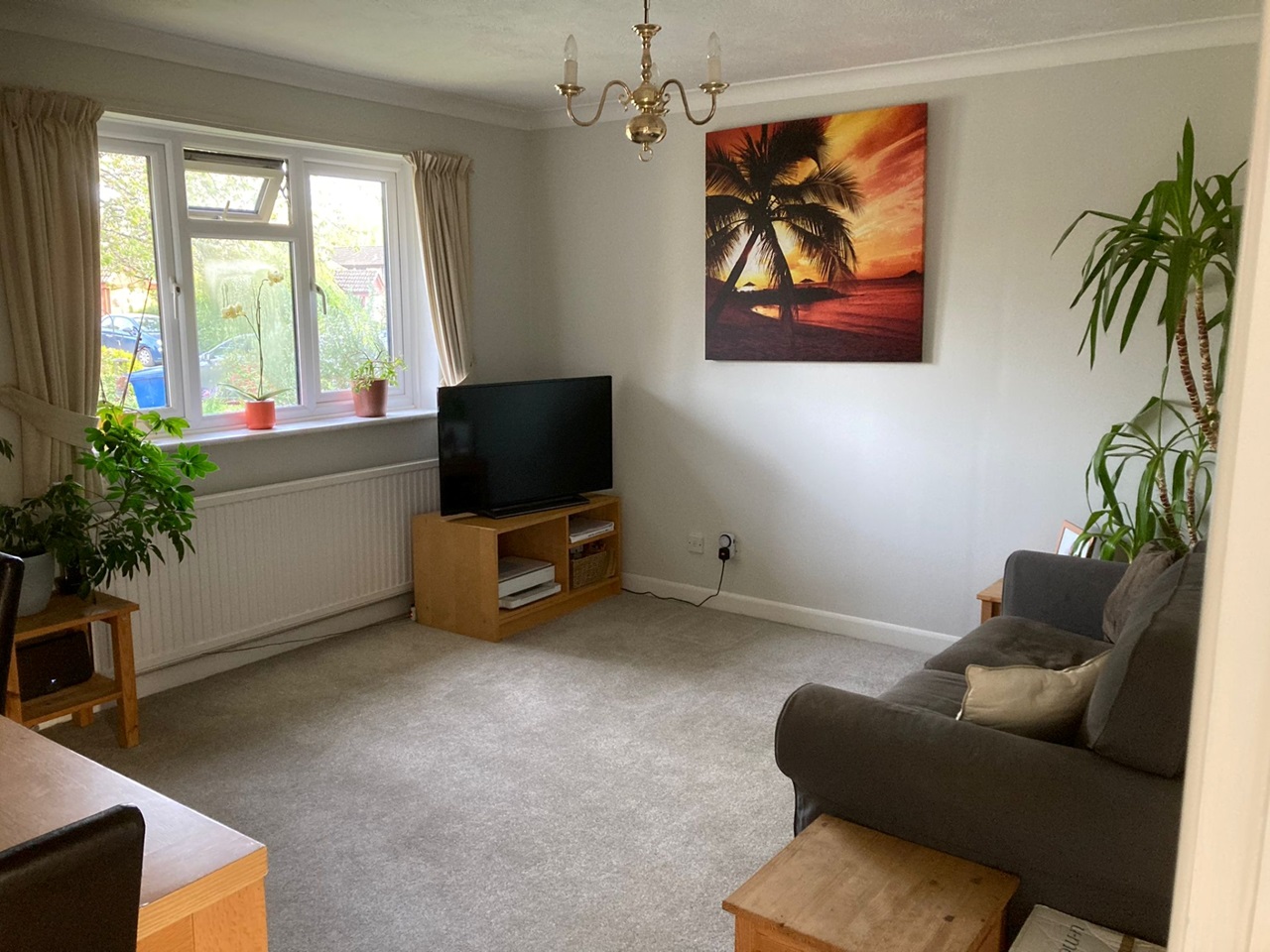 Cranleigh 2 Bed Flat, Stanton Close, GU6 To Rent Now for £1,500.00 p/m