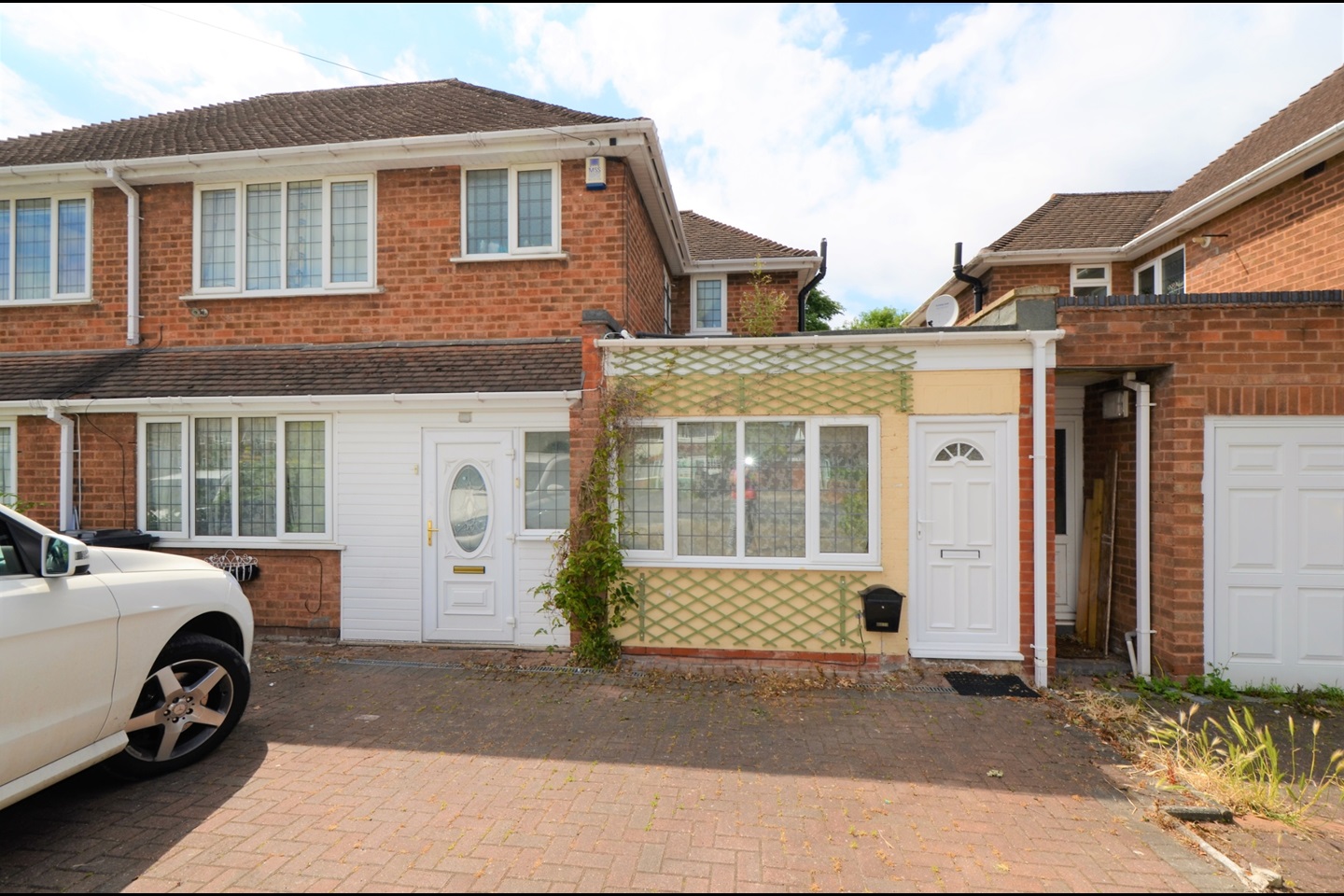 Sutton Coldfield 3 Bed Whitehouse Common Road, B75 To