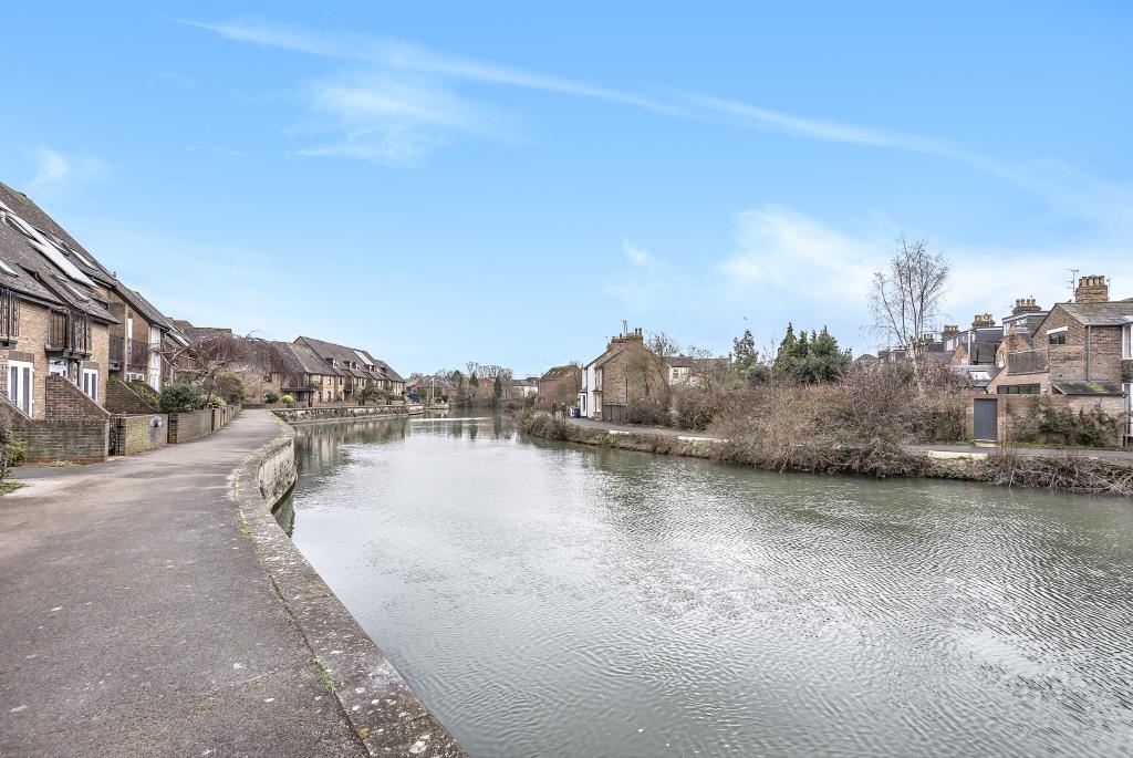 Oxford 1 Bed Flat, Friars Wharf, OX1 To Rent Now for £1,200.00 p/m