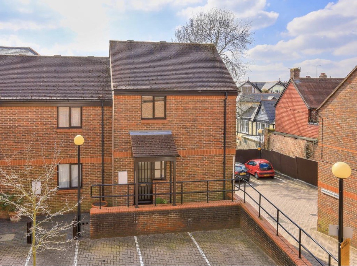 St Albans 2 Bed End Terrace, Westbourne Mews, AL1 To Rent Now for £1,450.00 p/m