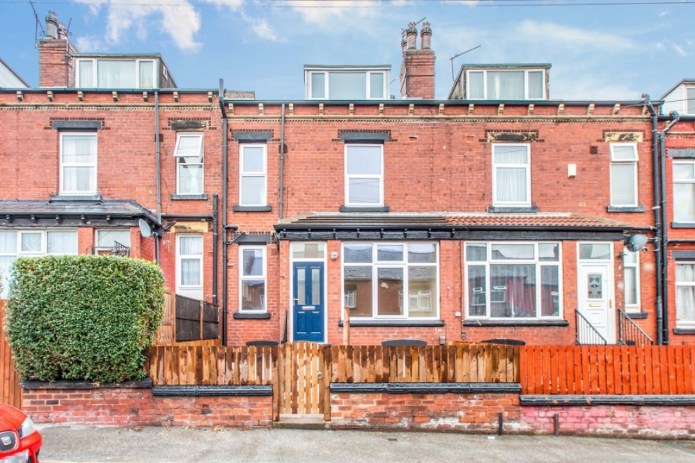 Leeds 2 Bed Terraced House, Berkeley Avenue, LS8 To Rent Now for £