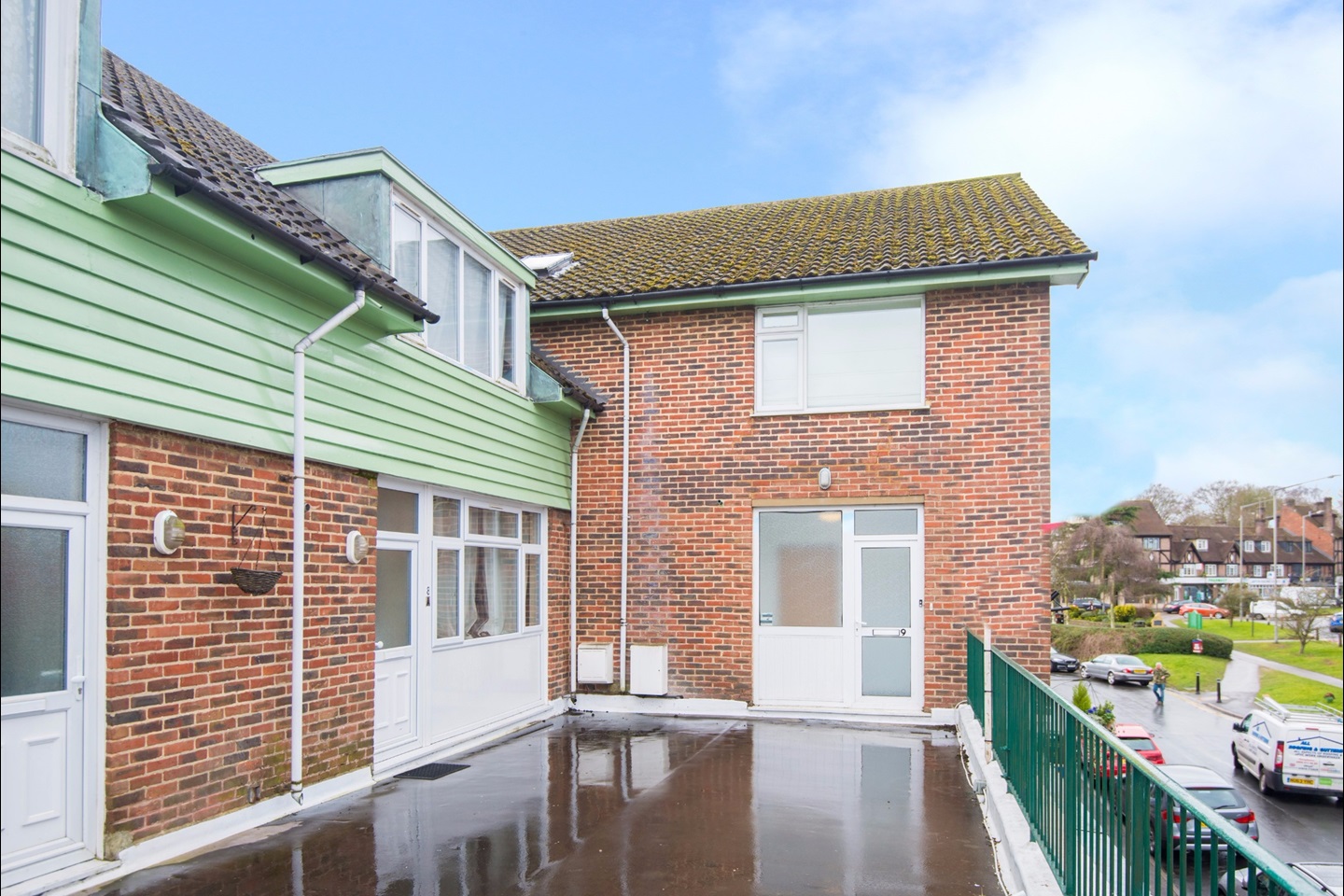 Little Chalfont 1 Bed Flat, Chalfont Station Road, HP7 To Rent Now