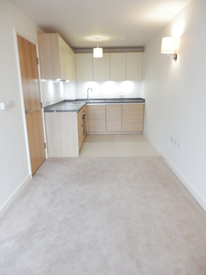 Wembley 1 Bed Flat, Quadrant Court, HA9 To Rent Now for £1,400.00 p/m