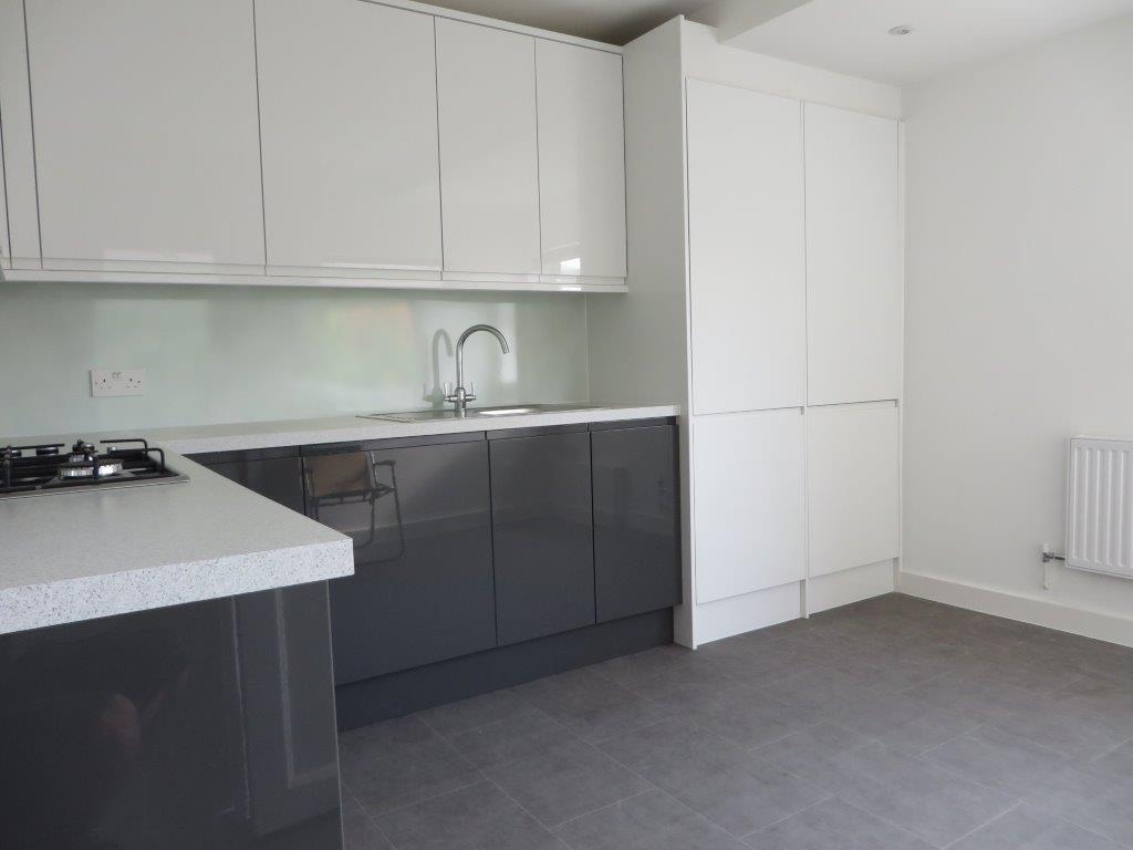 Reigate 2 Bed SemiDetached House, Priory Road, RH2 To Rent Now for