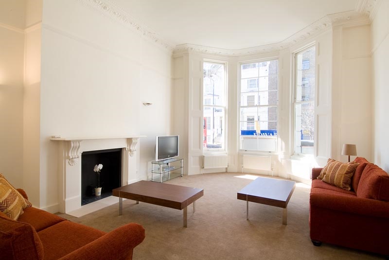 London 2 Bed Flat, Earls Court Road, W8 To Rent Now for £3,250.00 p/m