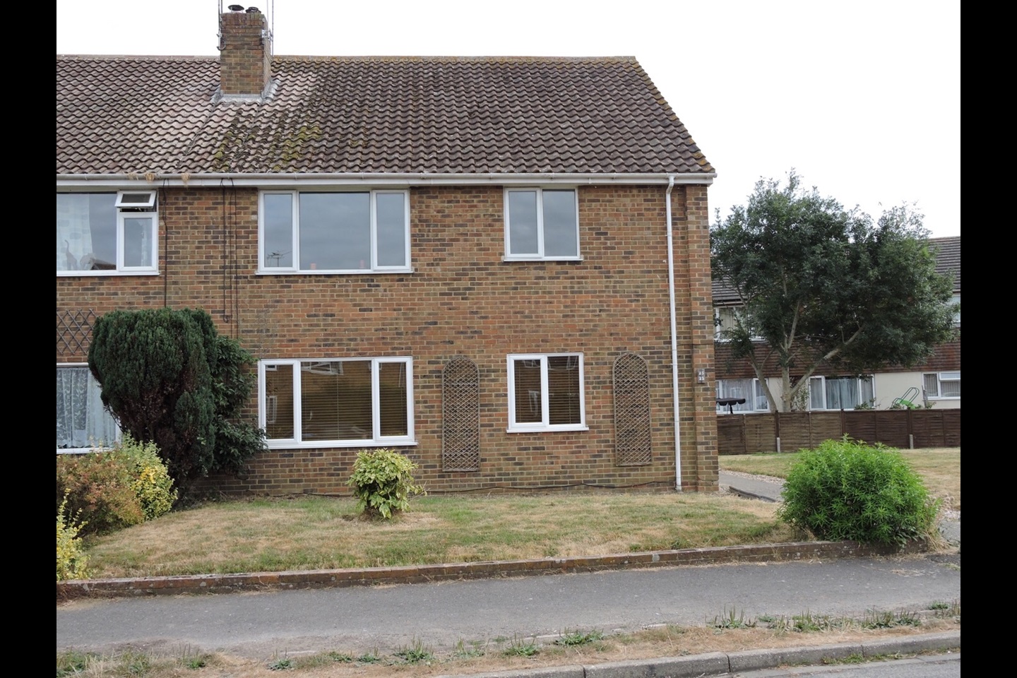 Bognor Regis 2 Bed Flat, Braemar Way, PO21 To Rent Now for £800.00 p/m