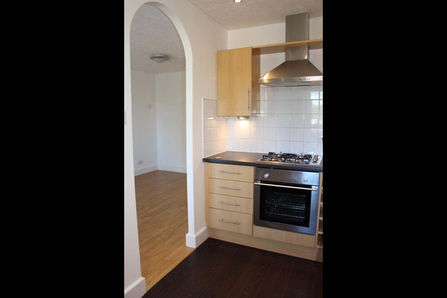 Royston 2 Bed Flat, Downsway Court, SG8 To Rent Now for £995.00 p/m