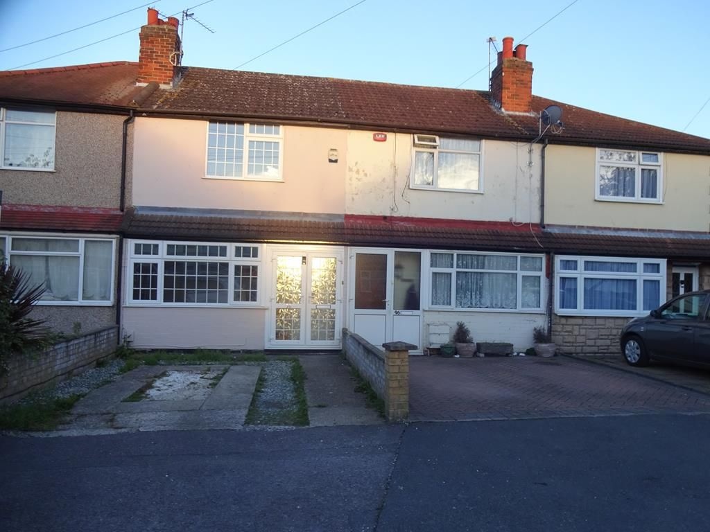 Hayes 3 Bed Detached House, Warwick Crescent, UB4 To Rent Now for £
