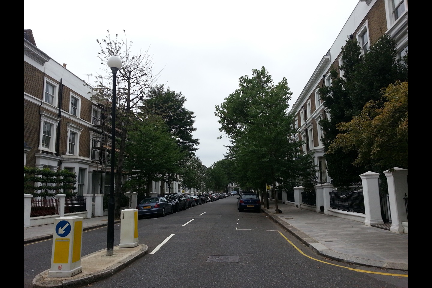 London 1 Bed Flat, Upper Addison Gardens, W14 To Rent Now for £