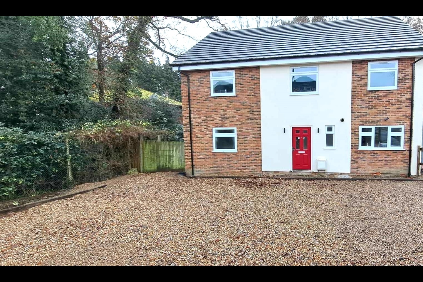 Crowthorne 6 Bed Detached House, Dukes Ride, RG45 To Rent Now for £