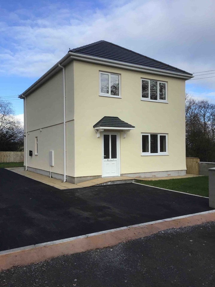 Ammanford 4 Bed Detached House, Coopers, SA18 To Rent Now for £950.
