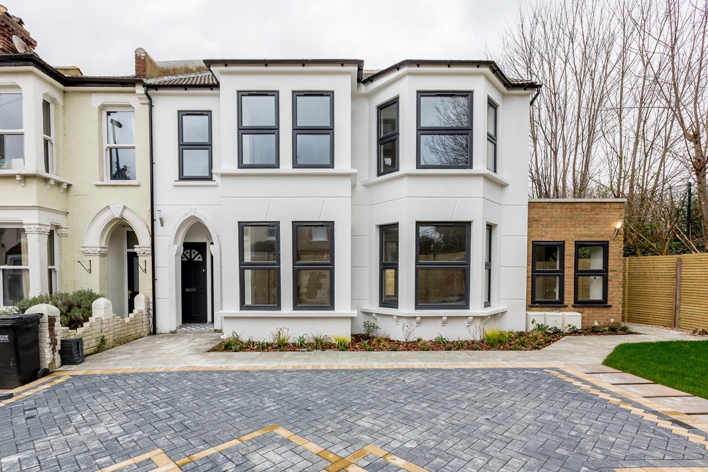 Croydon 2 Bed Amberley Grove, CR0 To Rent Now for £