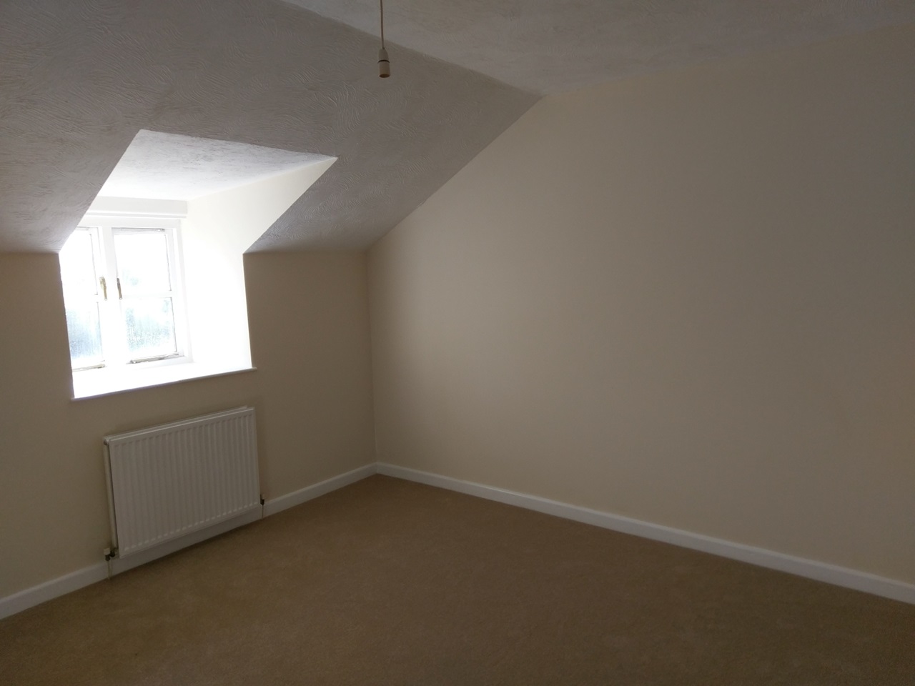 Cheddar 2 Bed Flat, Old Station Close, BS27 To Rent Now for £750.00 p/m