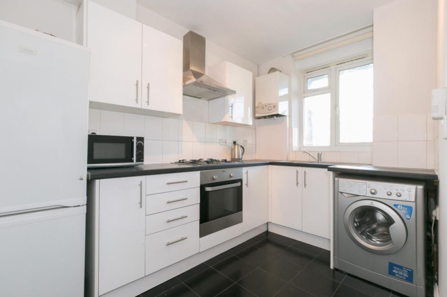 London 2 Bed Flat, Halling House, SE1 To Rent Now for £2,397.00 p/m