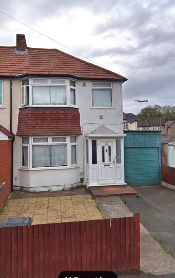 Feltham 2 Bed SemiDetached House, Byward Avenue, TW14 To Rent Now