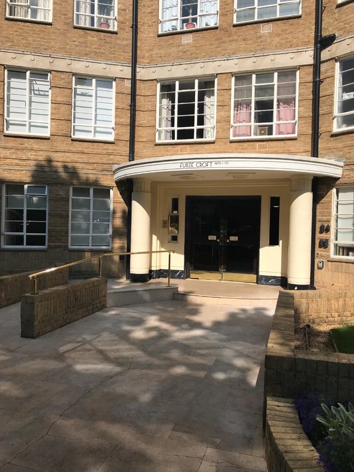 Hove Studio Flat, Furze Hill, BN3 To Rent Now for £920.00 p/m