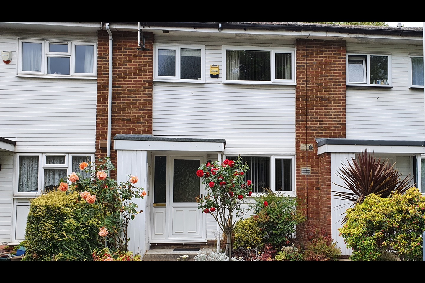 Pinner 2 Bed Terraced House, Farthings Close, HA5 To Rent Now for £