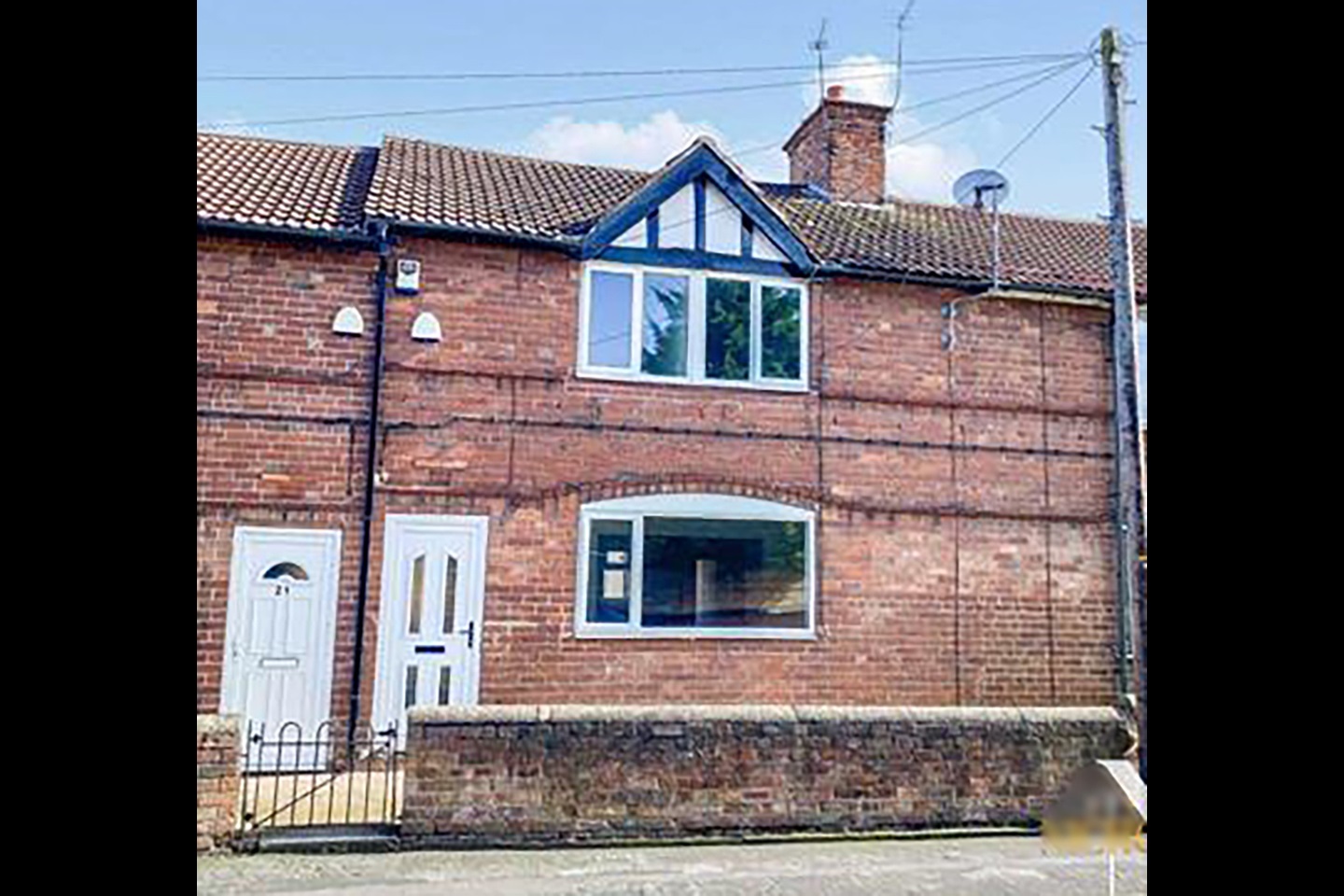 New Rossington, Doncaster 4 Bed Terraced House, Firth Crescent, DN11