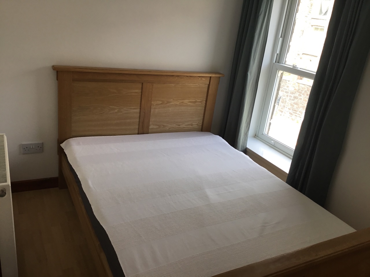 Pontycymer, Bridgend County 1 Bed Flat, Oxford Street, CF32 To Rent