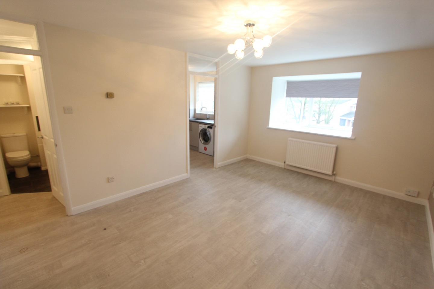 Ickenham, Uxbridge 2 Bed Flat, Aylsham Drive, UB10 To Rent Now for