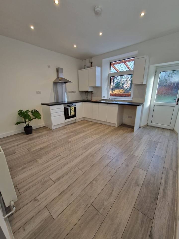 Beighton, Sheffield 3 Bed SemiDetached House, Armstead Road, S20