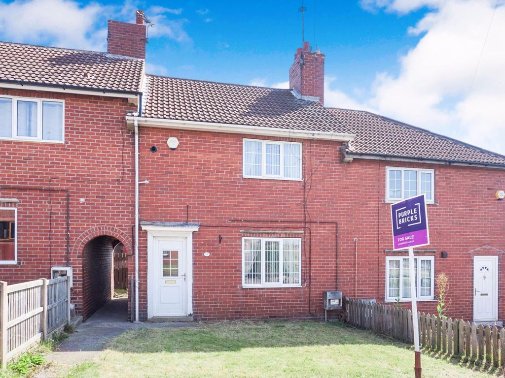 Upton, Pontefract 2 Bed SemiDetached House, School Street, WF9 To