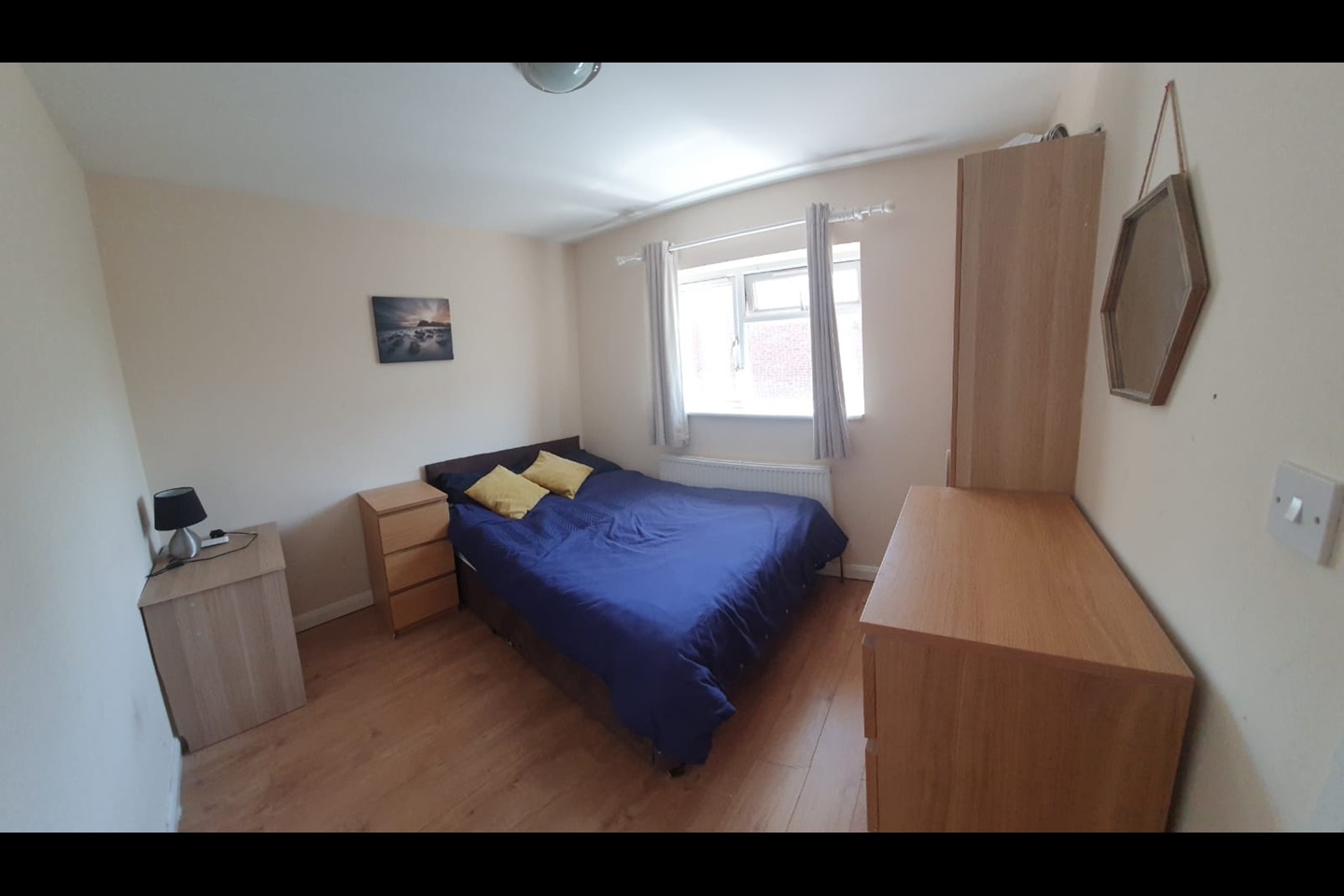 Slough Room in a Shared House, Cromwell Drive, SL1 To Rent Now for £625.00 p/m