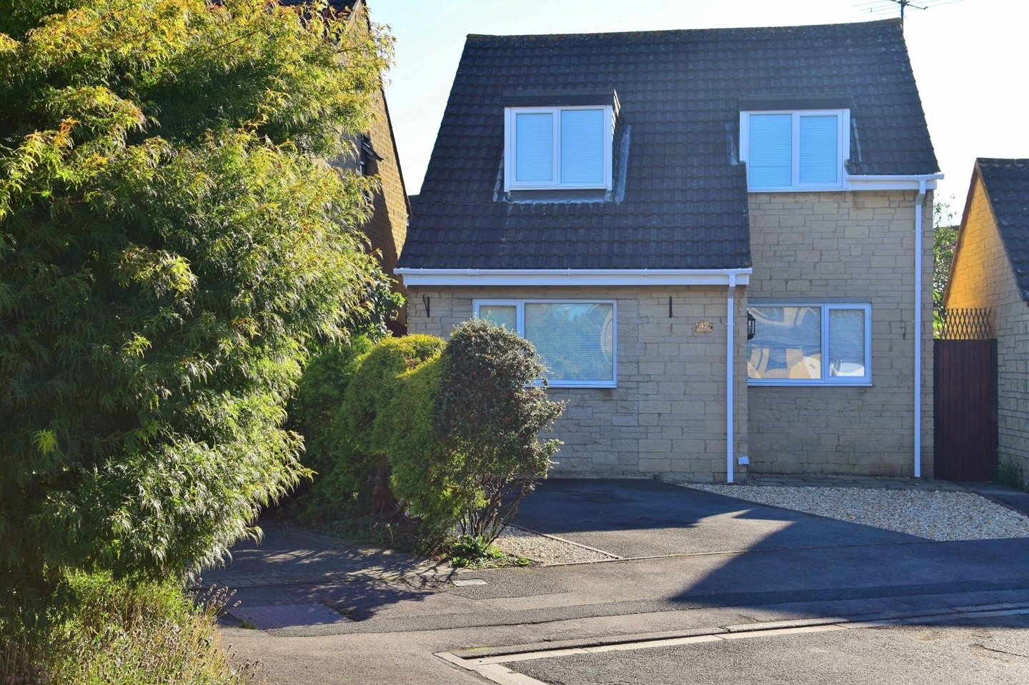 Cirencester 3 Bed Detached House, Pheasant Way, GL7 To Rent Now for £1,400.00 p/m
