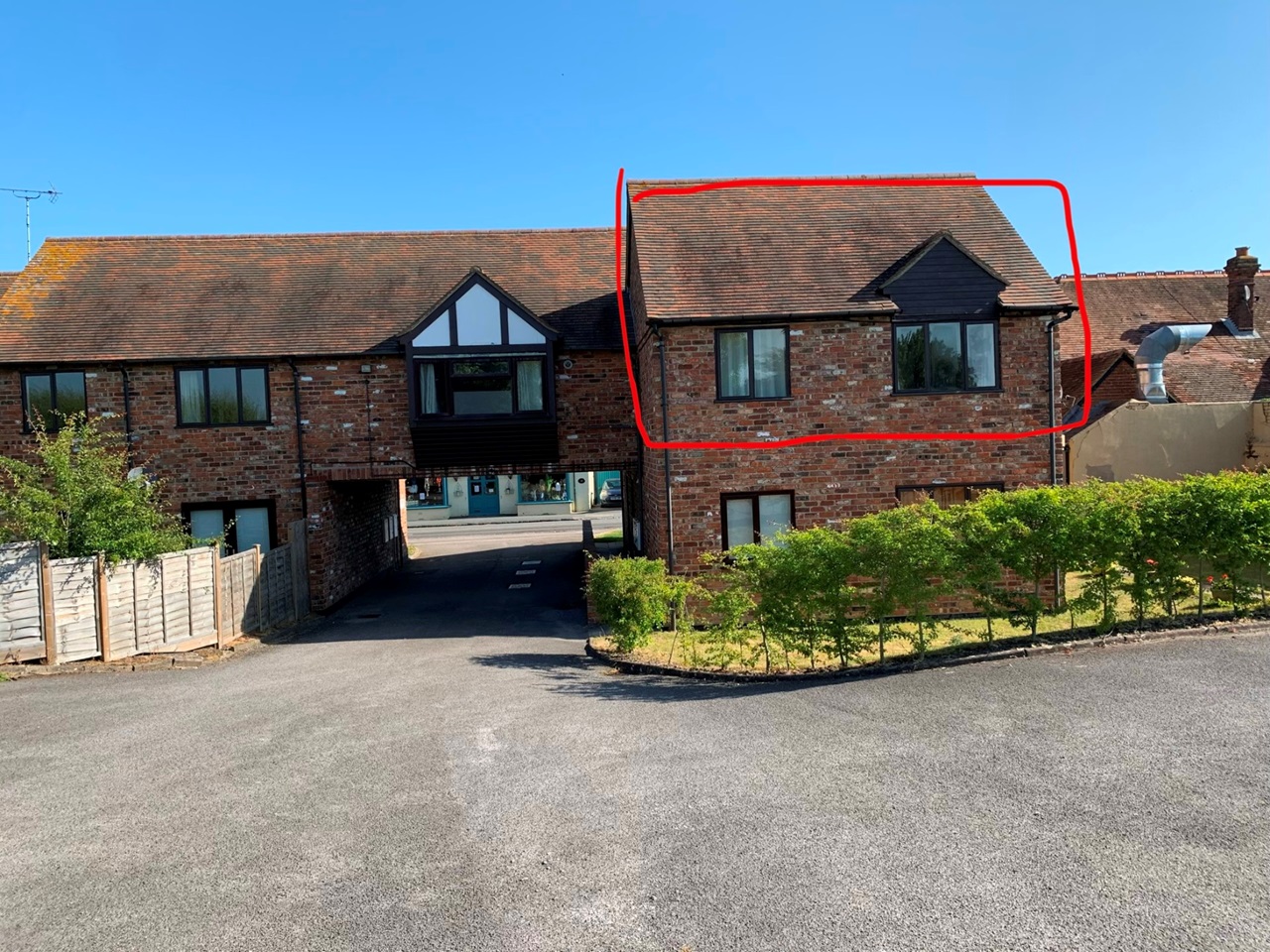 Stone, Aylesbury 1 Bed Flat, Corn Close, HP17 To Rent Now for £775.