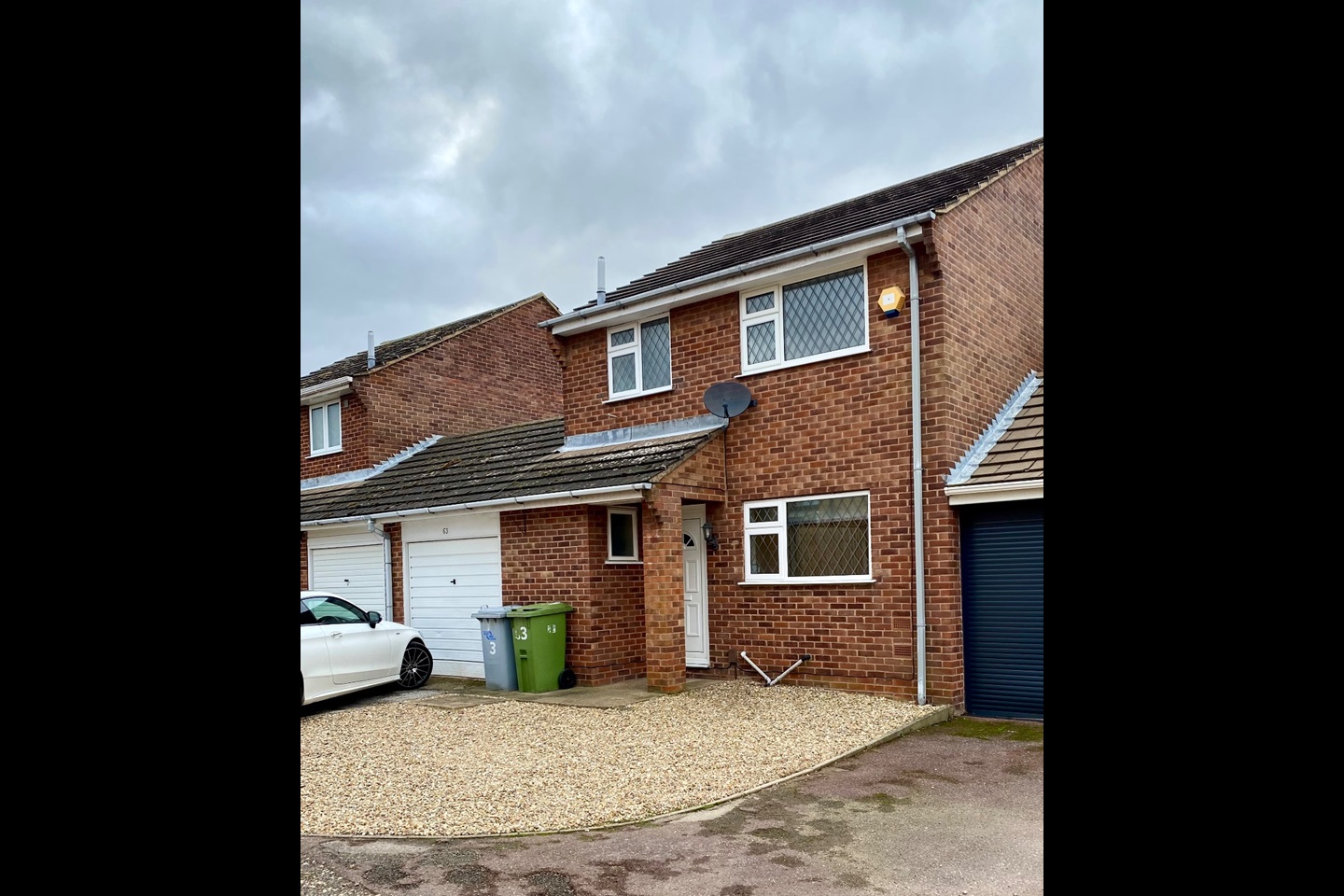 Nottingham 3 Bed Detached House, Andrew Drive, NG21 To Rent Now for