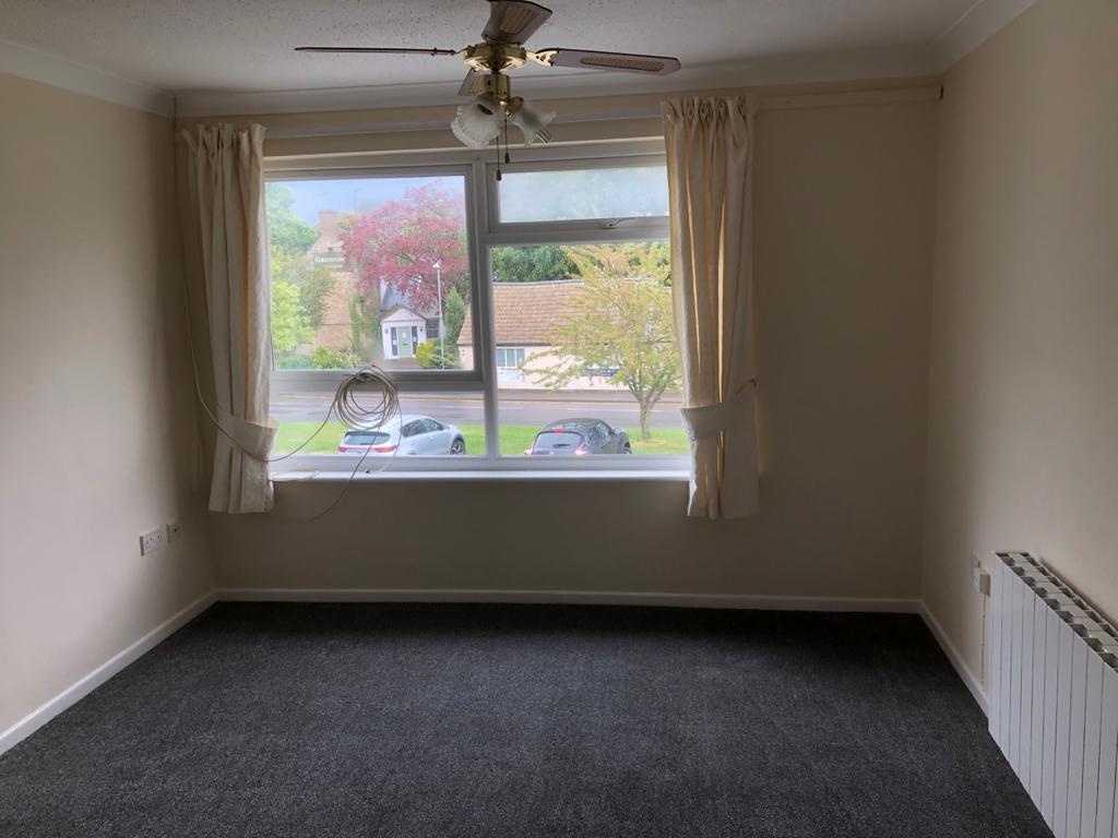 Huntingdon 2 Bed Flat, Sawtry, PE28 To Rent Now for £700.00 p/m