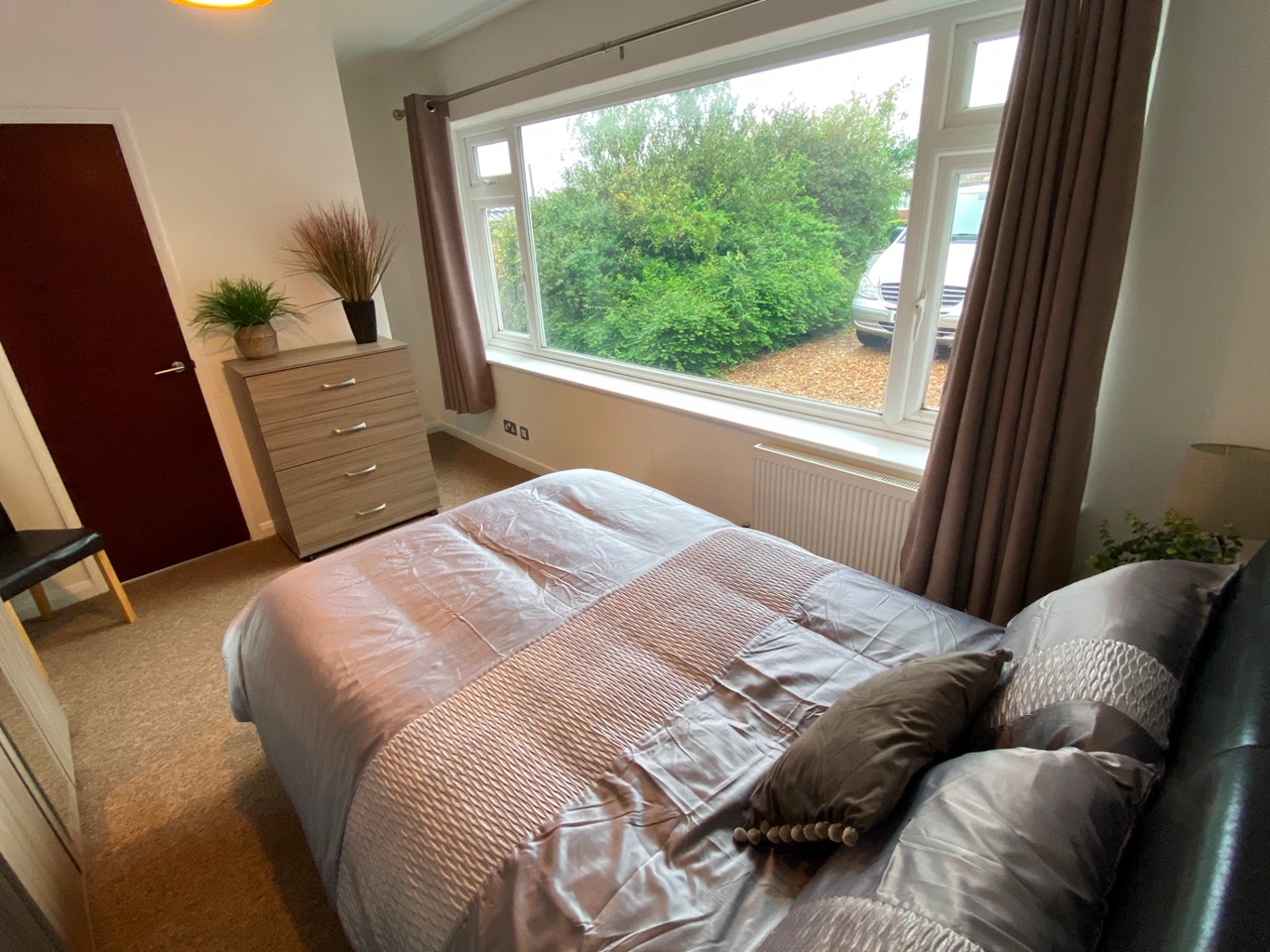 ShorehamBySea Room in a Shared House, Tottington Way, BN43 To