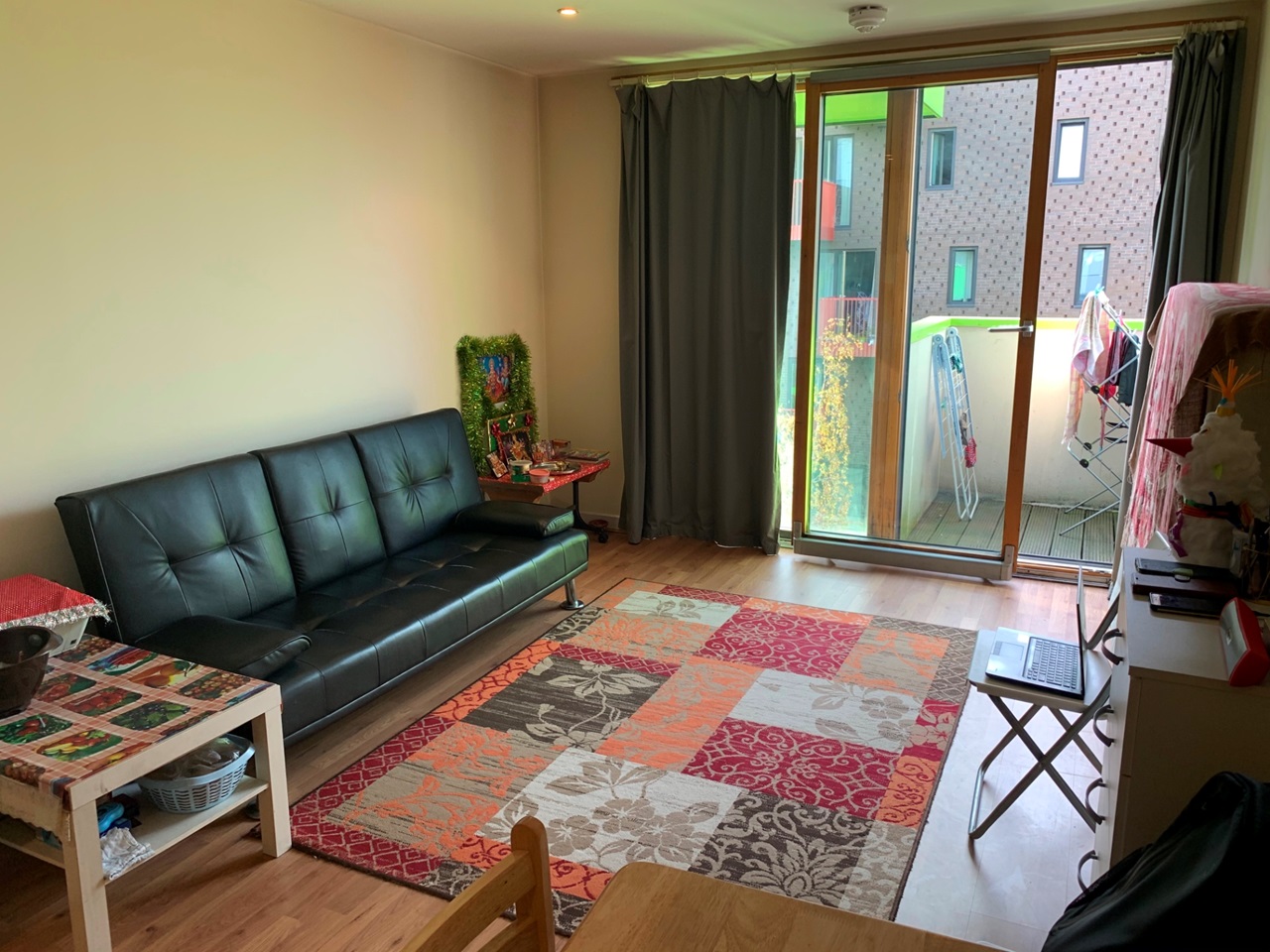 Barking 1 Bed Flat, Cutmore Ropeworks, IG11 To Rent Now for £1,300.