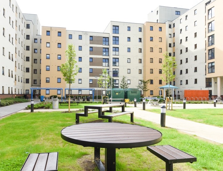 Swansea 1 Bed Flat, St Davids. New Cut Rd, SA1 To Rent Now for £628